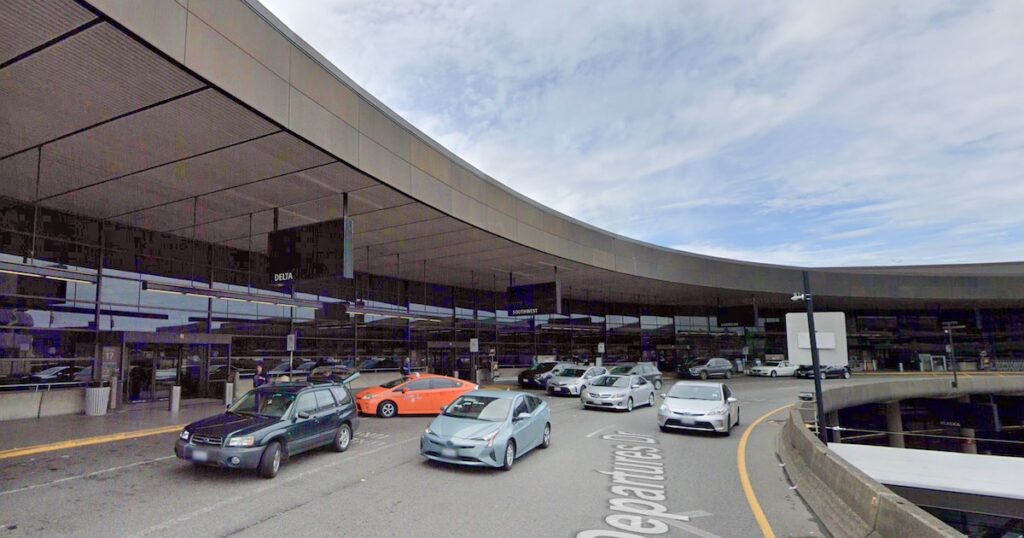 Delta Seattle-Tacoma International Airport Departure
