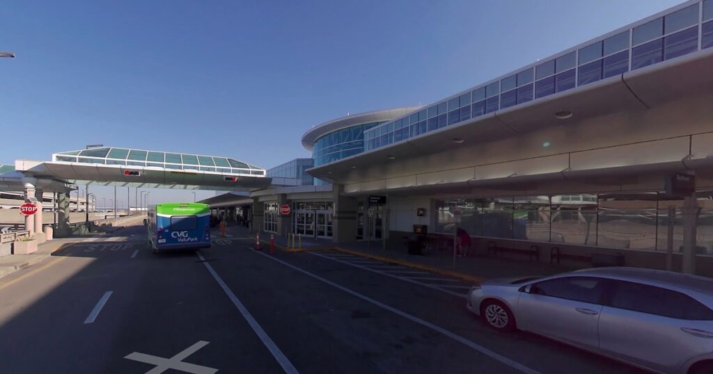 Frontier Airlines Cincinnati/Northern Kentucky International Airport Departure