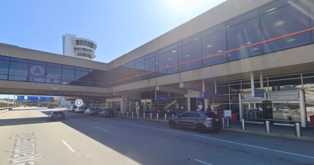Spirit Airlines Philadelphia International Airport  Departure