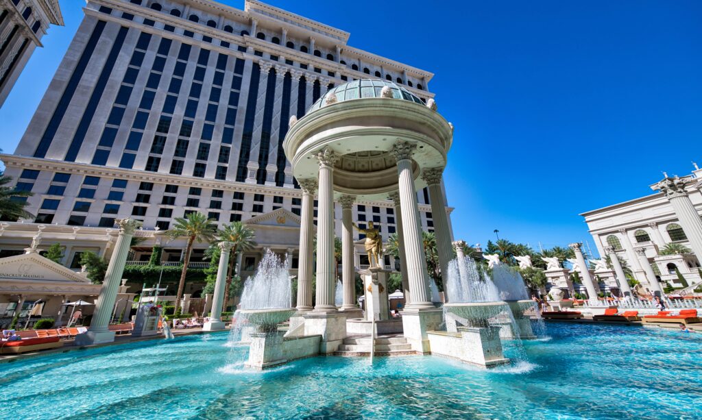 2023's Best Pools in Vegas